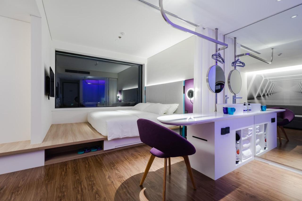 Tru By Hilton Nam Dinh City Centre Екстериор снимка